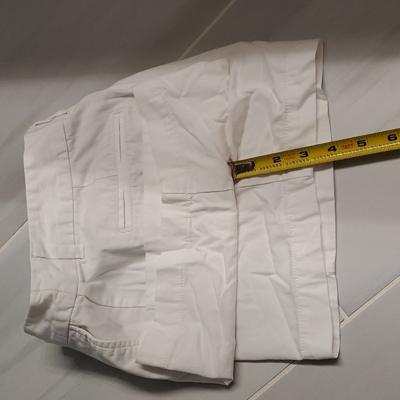 Ann Taylor LOFT White Shorts Sz 0 EUC - Picture 3 of 10
